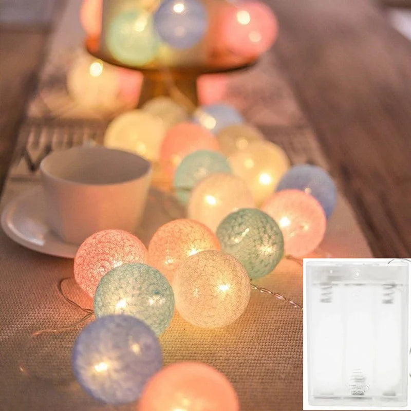 LED rasvjetni lanac Cotton balls