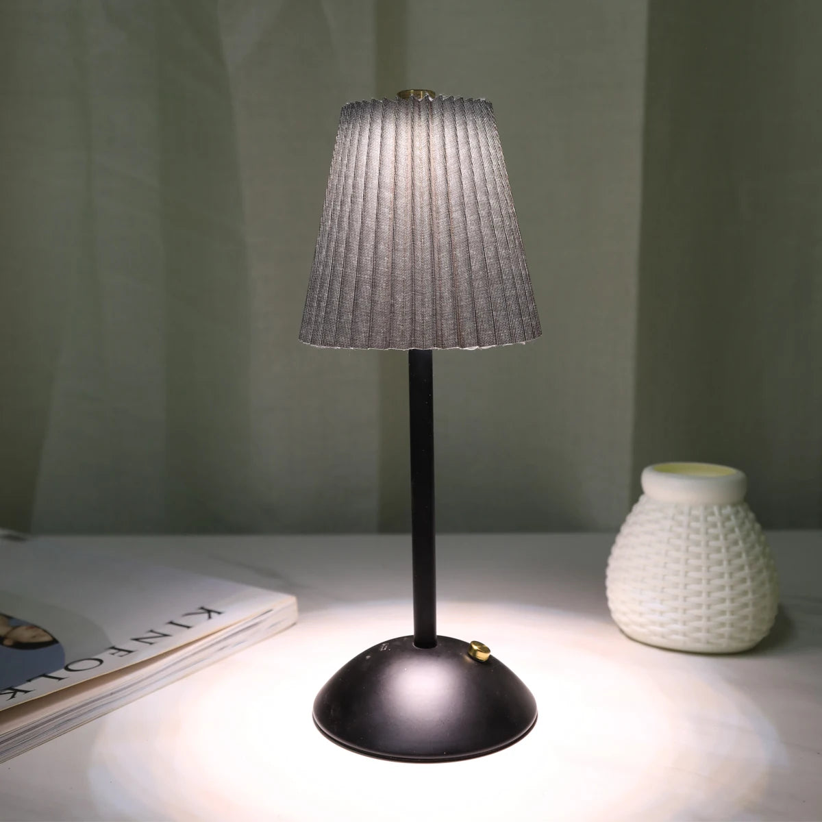 Stone Lampe Pleat Lite